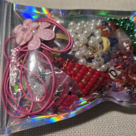 Colorful Bead Craft Kit for Kids - Picture 4 of 6